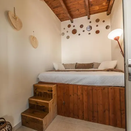 Palm View Villa Jenádi