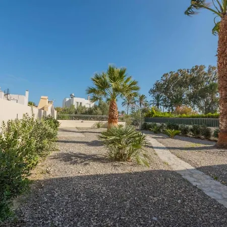 Villa Palm View Jenádi
